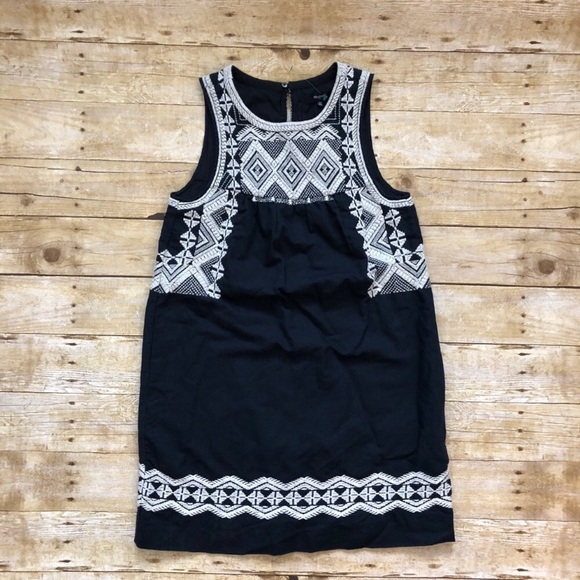 Sold Madewell embroidered dress - Picture 4 of 4